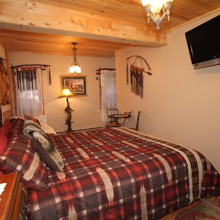 Swan River Inn Bigfork Εξωτερικό φωτογραφία